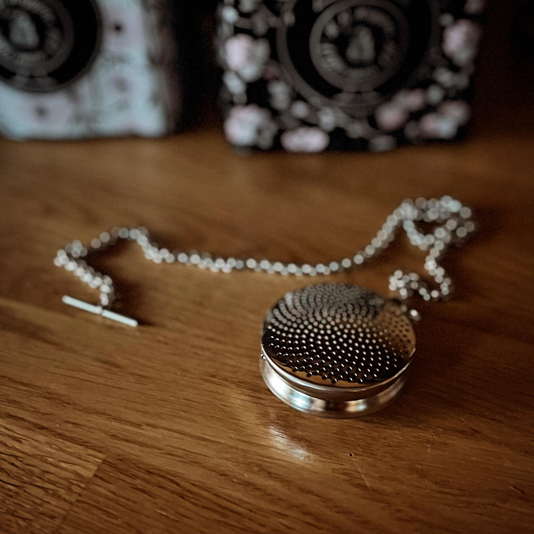 Alessi Timepiece Tea Infuser H R Higgins Coffee man Ltd alessi-timepiece-tea-infuser-h-r-higgins-coffee-man-ltd