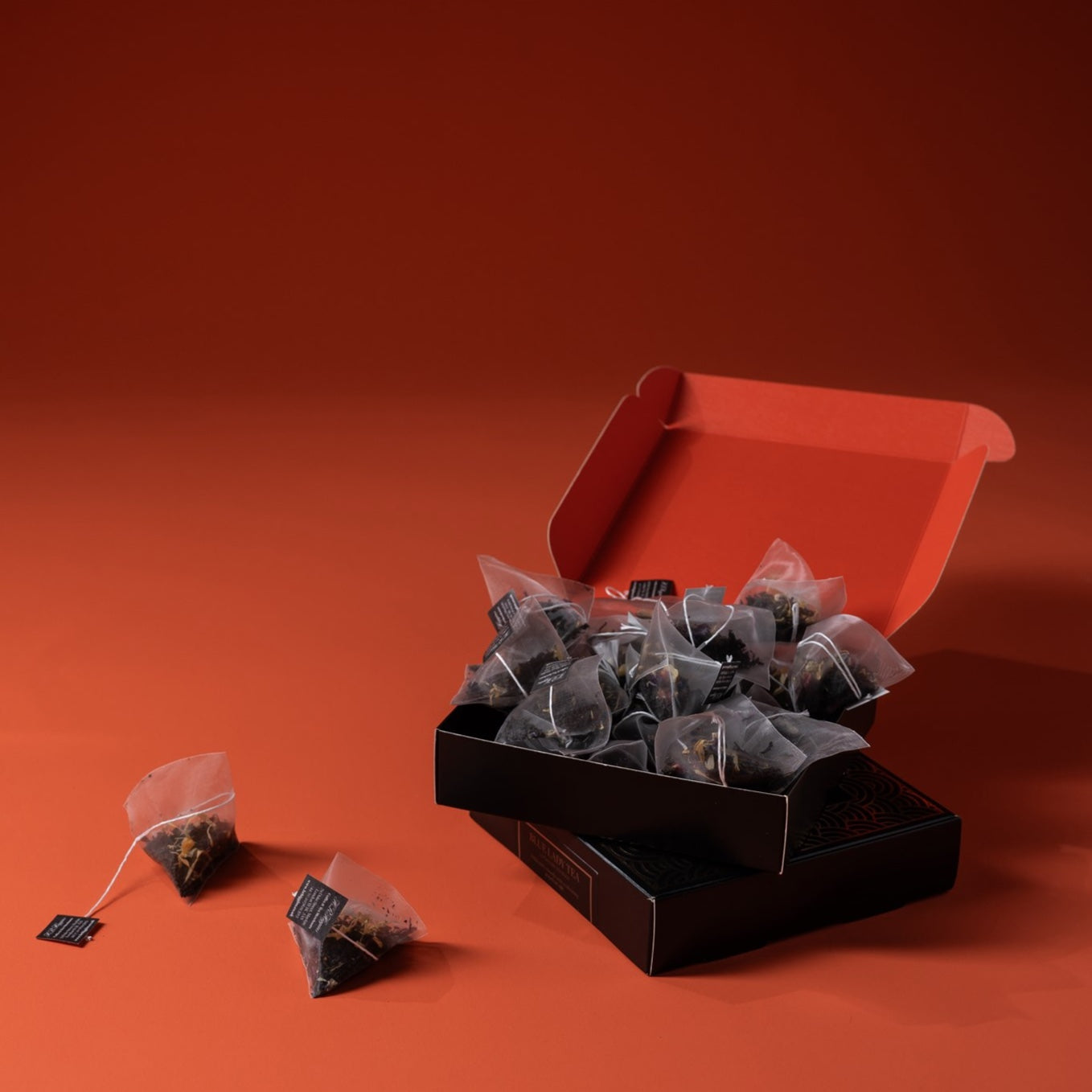 Blue Lady Pyramid Tea Bag Box